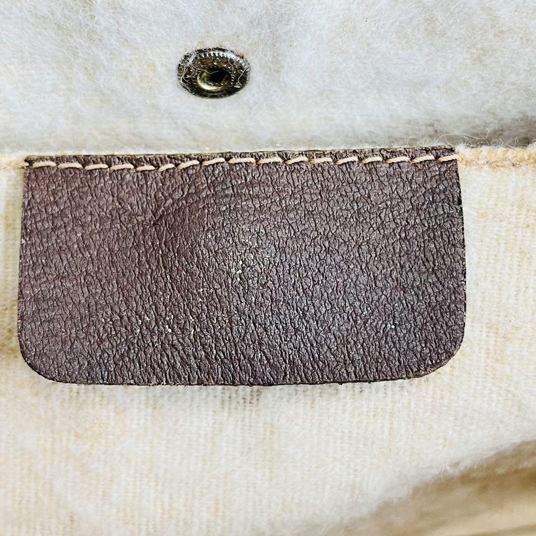 GUCCI グッチ シェリーライン GG柄 クラッチバッグ　セカンドバッグ