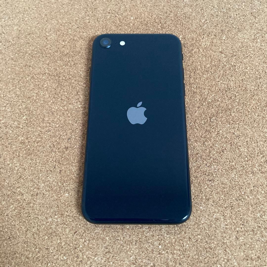 4200【早い者勝ち】電池新品☆iPhoneSE3 64GB SIMフリー☆