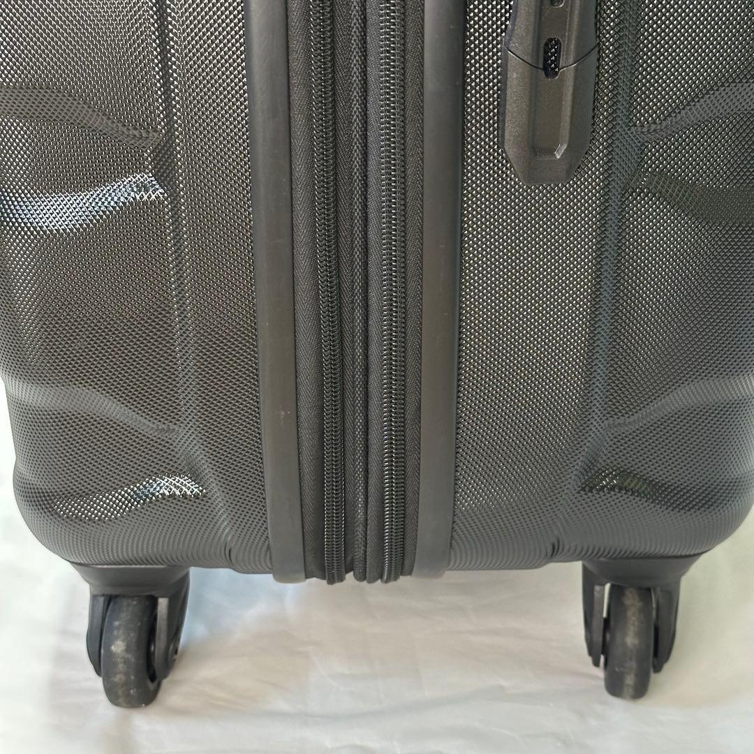 Samsonite サムソナイトスーツケース 24インチ TSAロックブラック