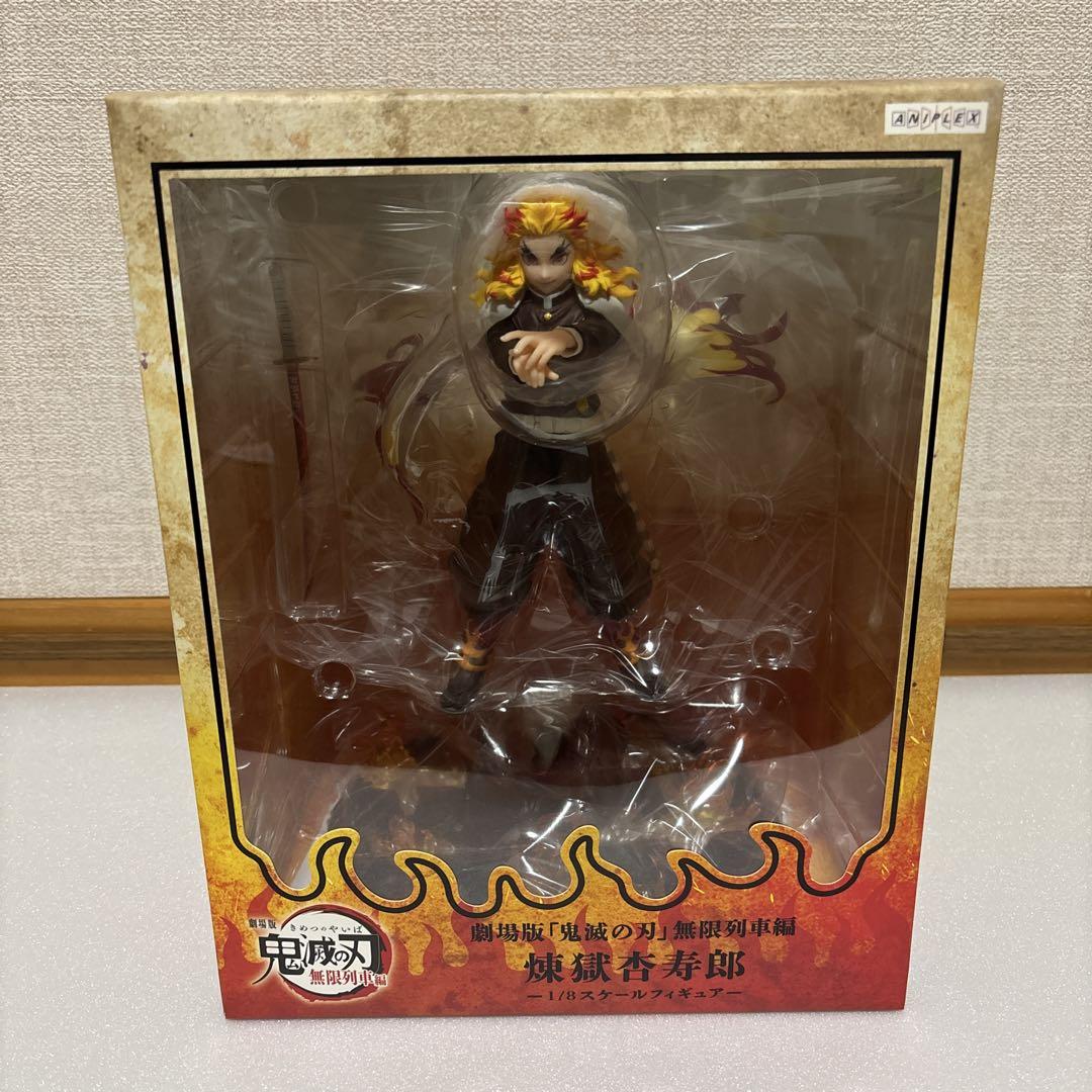 鬼滅の刃 煉獄杏寿郎 1/8スケールフィギュア