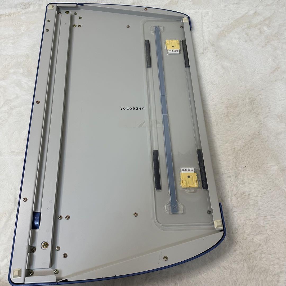 【美品】コクヨ A3対応 40枚断裁 ペーパーカッター 裁断機 DN-61N