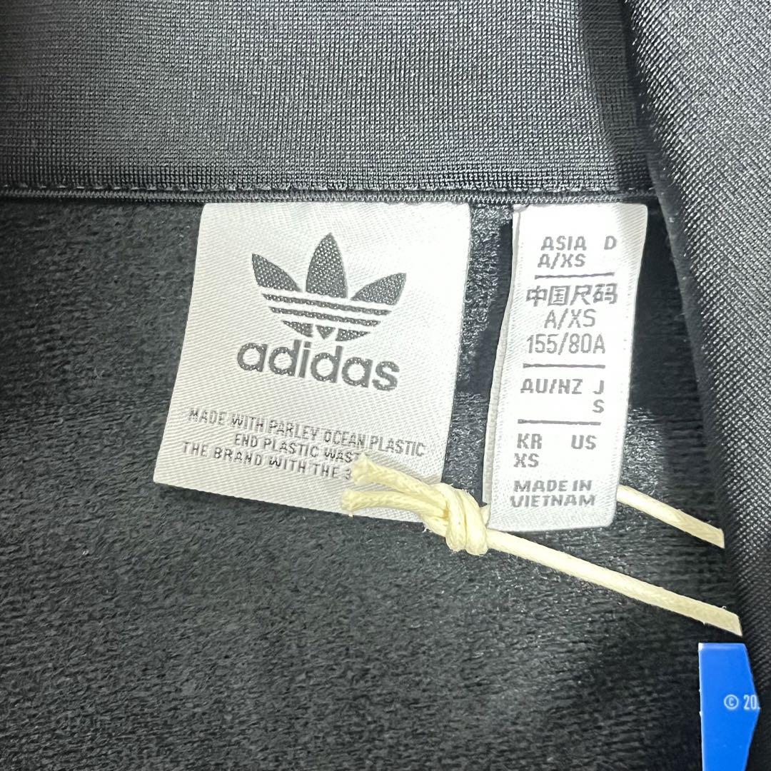 未使用品　タグ付き　adidas　アディダス　オリジナルス　ジャージ　ブラック