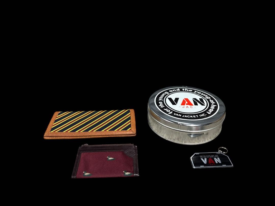 VAN 缶 キーホルダー 財布 まとめ売り VAN 缶 キーホルダー 財布 まとめ売り