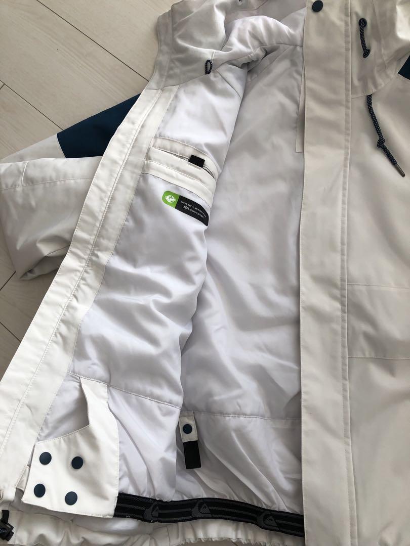quiksilver クイックシルバー　スノーボードジャケット