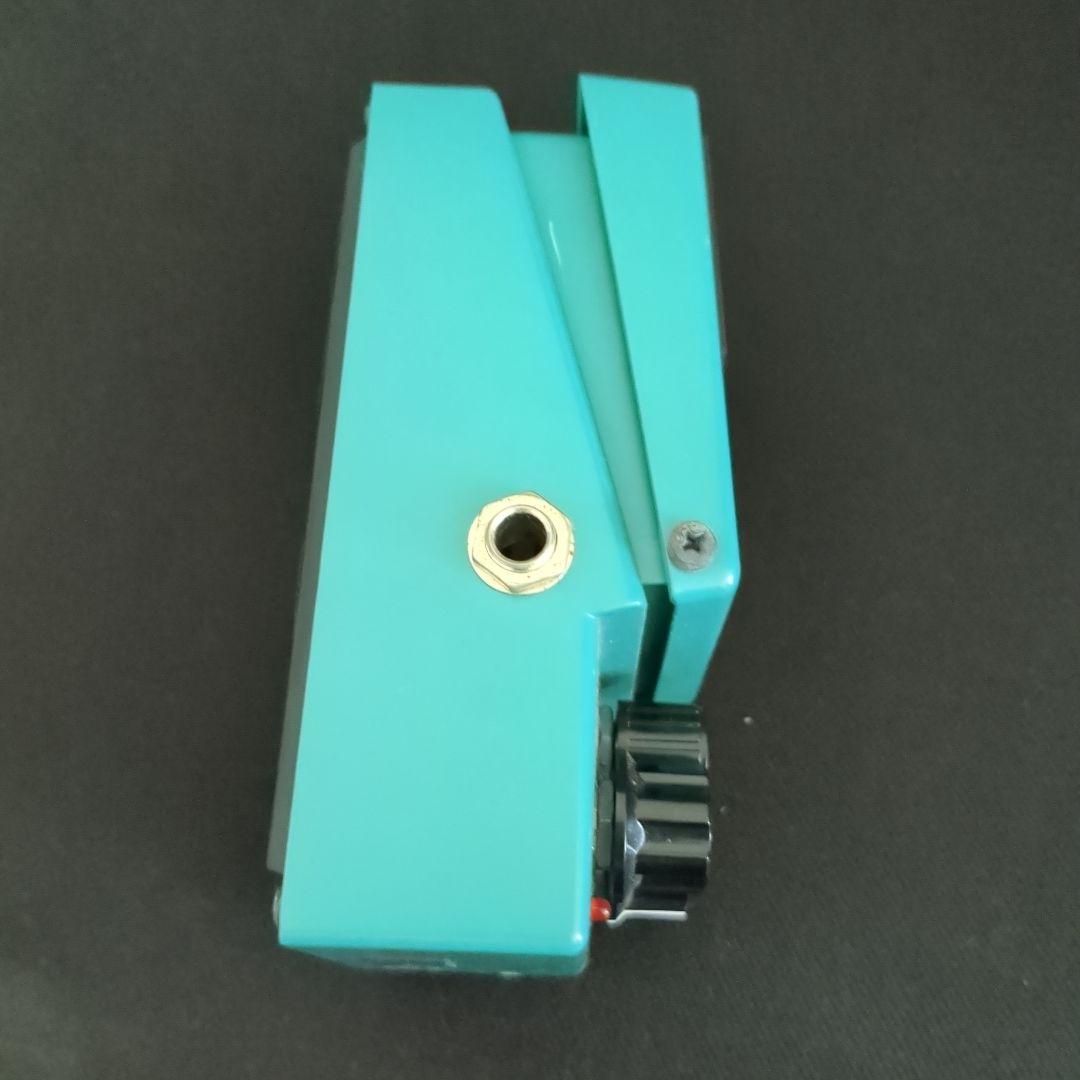 BOSS TR-2 トレモロエフェクター