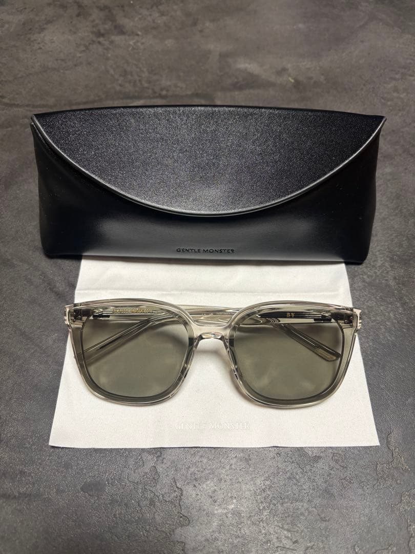 GENTLE MONSTER クリアフレーム サングラス