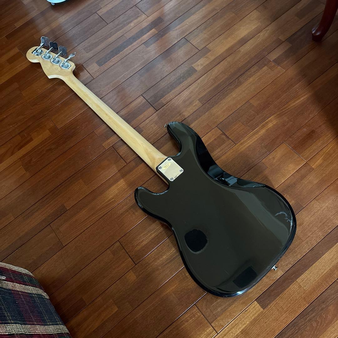 Buskers エレキベース(島村楽器)