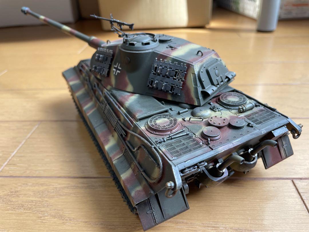 タミヤ1/35 ティーガーⅡ(ポルシェ砲塔) ドイツ陸軍 戦車プラモデル完成品
