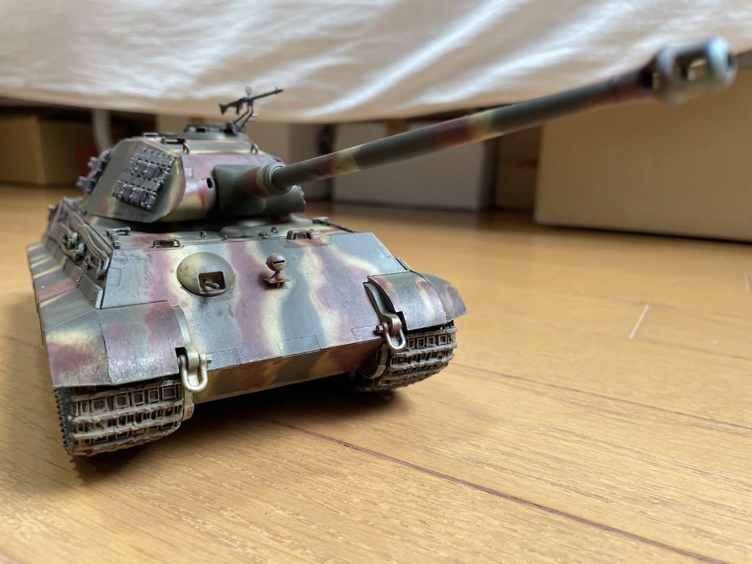 タミヤ1/35 ティーガーⅡ(ポルシェ砲塔) ドイツ陸軍 戦車プラモデル完成品