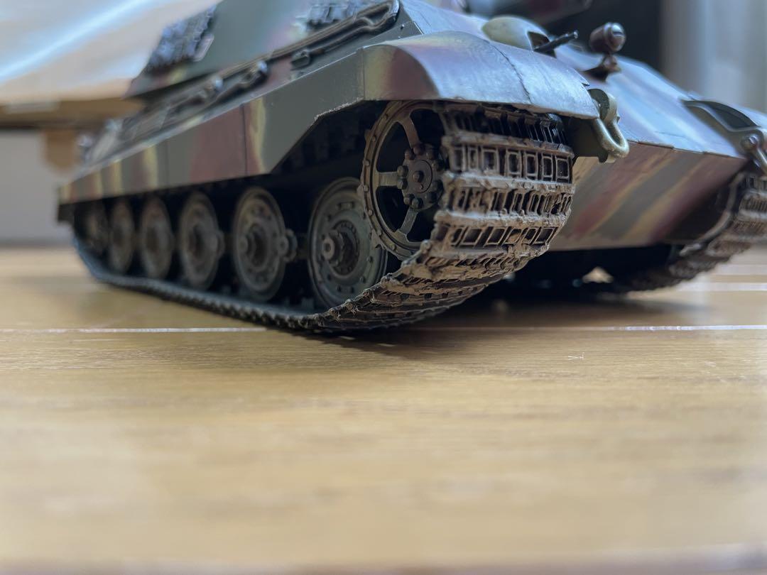 タミヤ1/35 ティーガーⅡ(ポルシェ砲塔) ドイツ陸軍 戦車プラモデル完成品