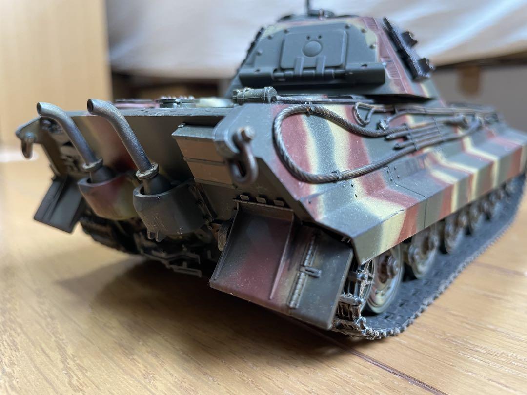 タミヤ1/35 ティーガーⅡ(ポルシェ砲塔) ドイツ陸軍 戦車プラモデル完成品