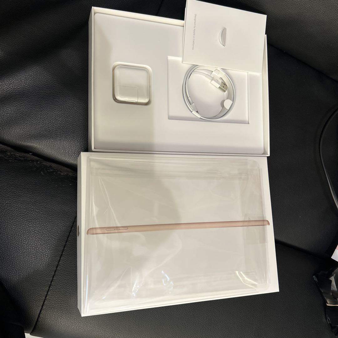 【美品】Apple iPad (第5世代) ゴールド　128G