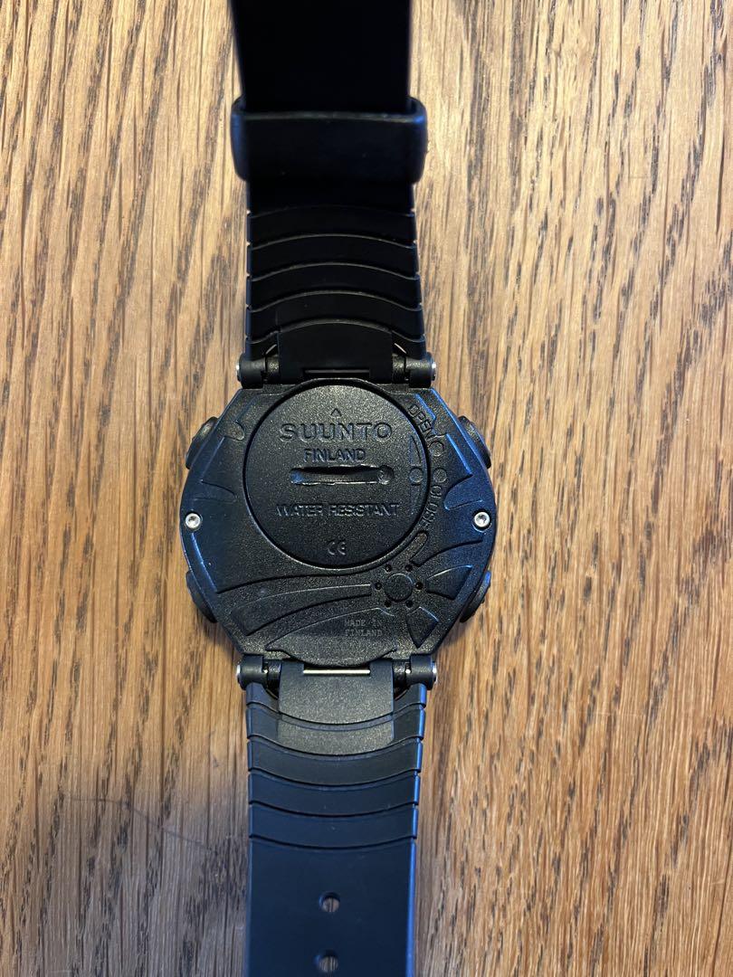 な*長様 SUUNTO スント VECTOR ベクター カーキ 美品 CORE