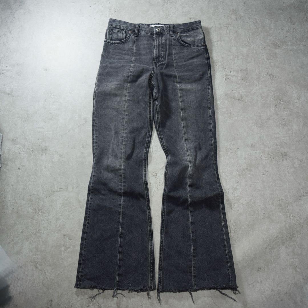 【高価値】 ZARA フレアデニム 即 名作 カットオフ センターシーム ブラック パンツ