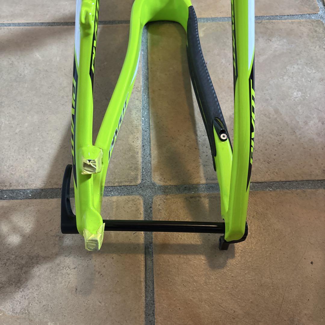 Pivot LES マウンテンバイクフレーム カーボン