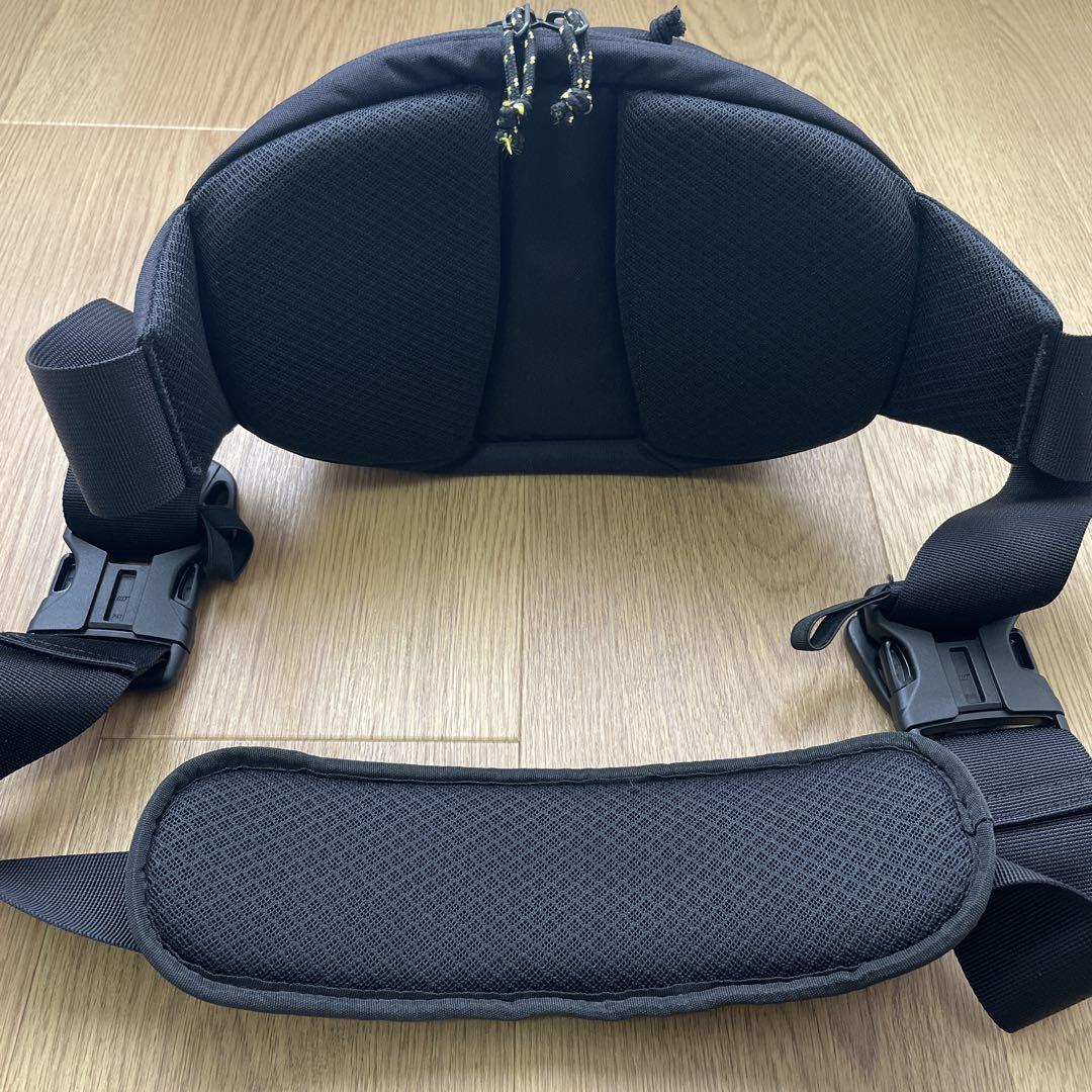 Hugoo ヒップシート　抱っこ紐　スリング　ショルダーバッグ