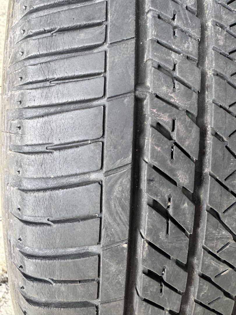 ①とんきち 　235/55R18 エコピア H/L 422 A0081