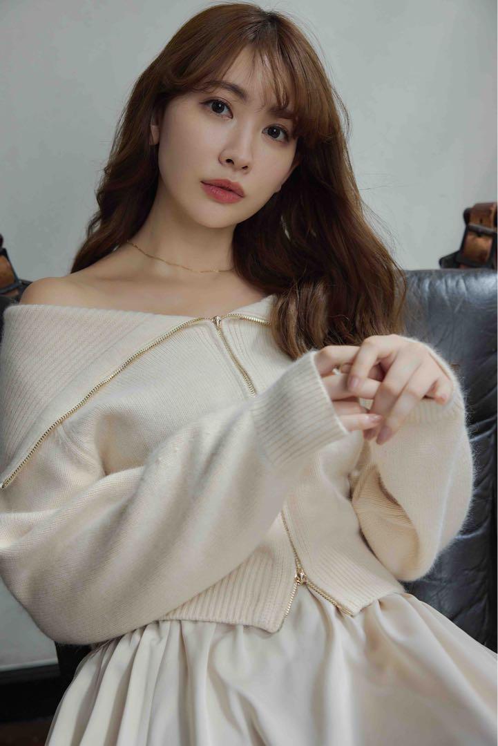 herlipto Big Collar Knit Top