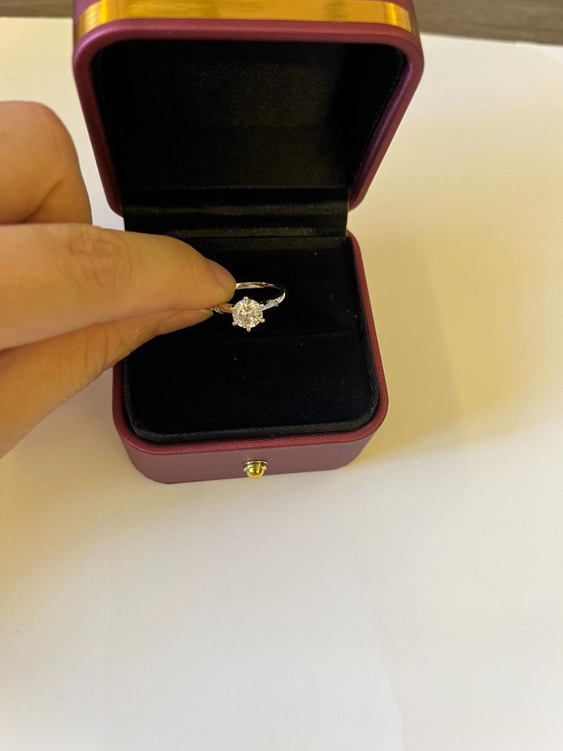 1.00ct ダイヤモンドリング