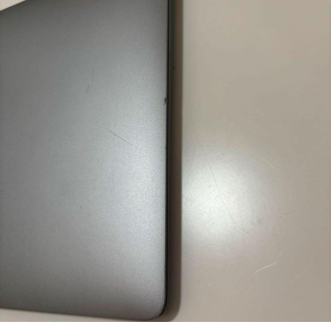 Apple Macbook Air M1 2020 13インチ【箱、充電器付】