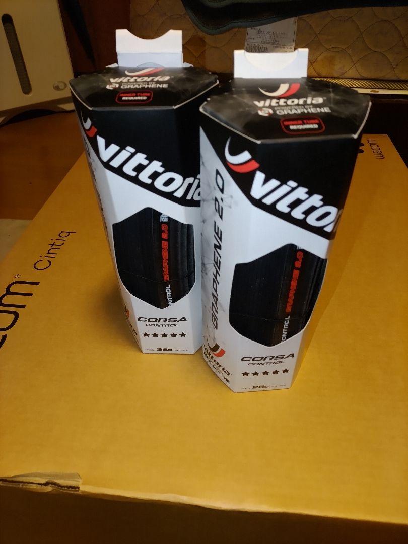 vittoria corsa control GRAHENE2.0 ペア