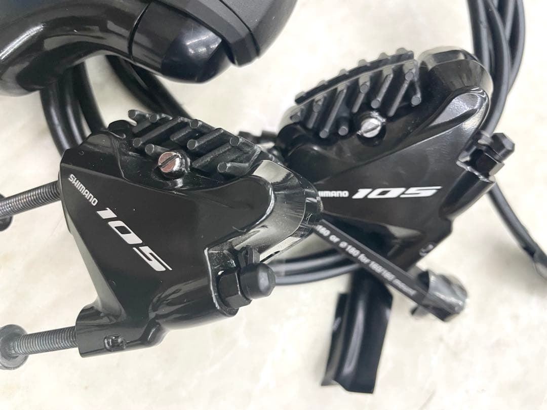 Shimano 105 ST-R7025、BR-R7070セット Shimano 105 ST-R7025、BR-R7070セット