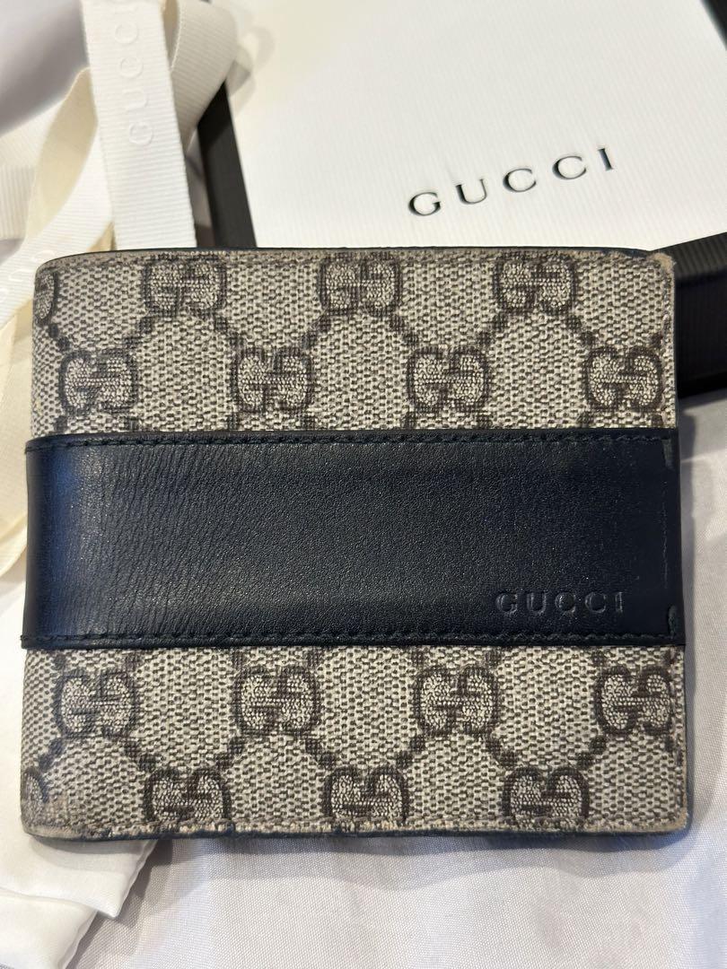 GUCCIグッチ  GGスプリーム 二つ折り財布
