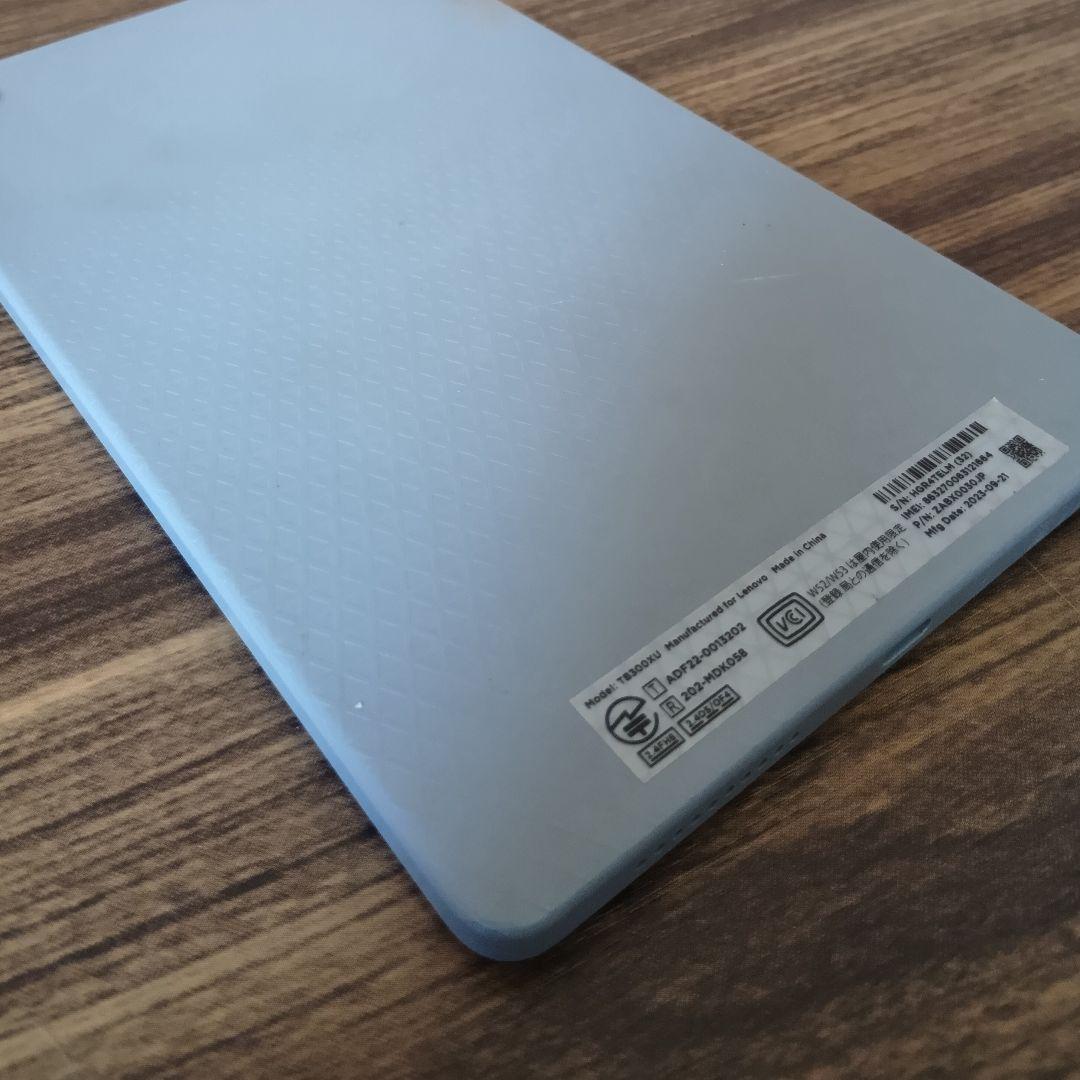 Lenovo Tab M8 (4th Gen) TB300XU タブレット 本体