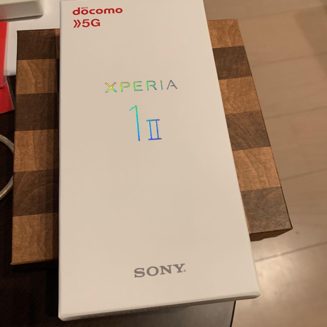らくらくメ Xperia 128 GB docomo BAfGK-m95935113306 1 II ホワイト ルカリ