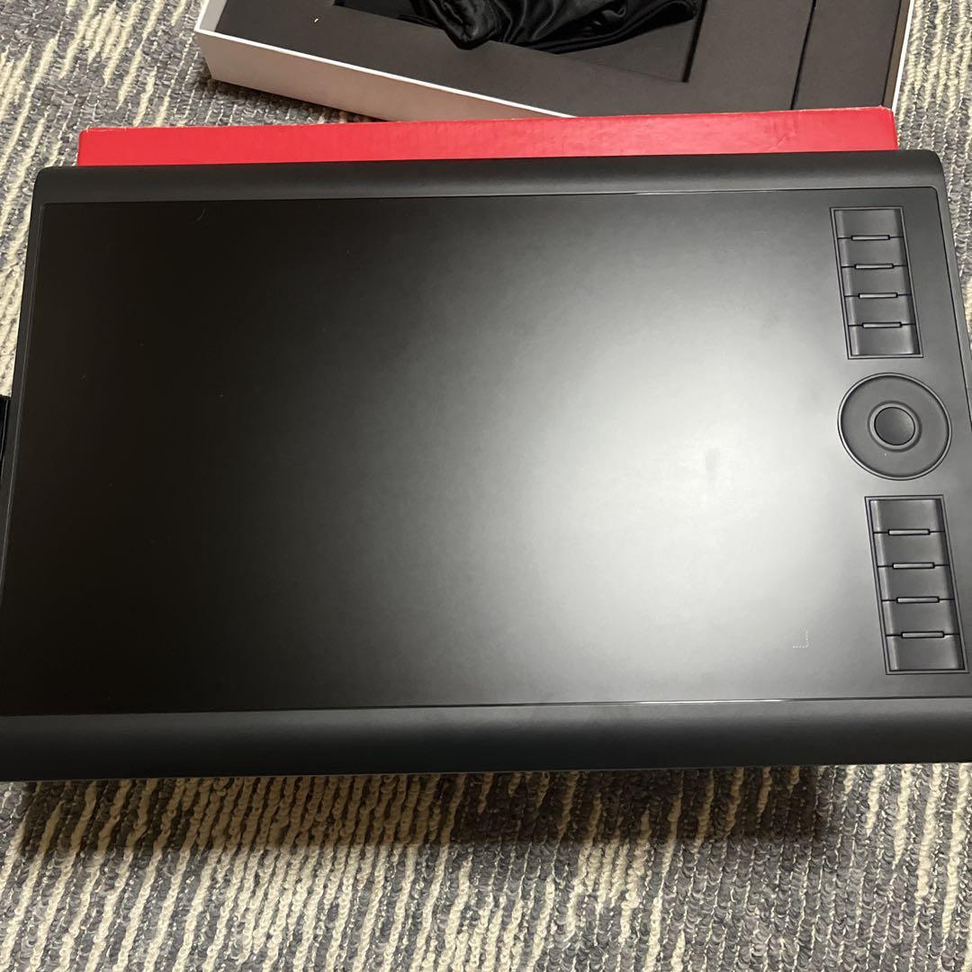 XP-Pen M10K バッテリーフリーペンタブレット 本体