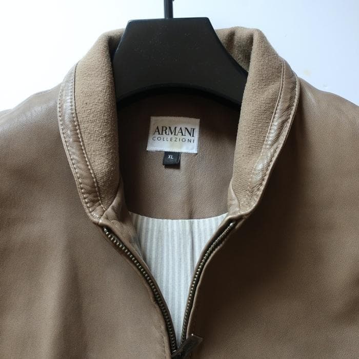 アルマーニ コレッツォーニ ラムレザージャケット XL（5521)aejjj