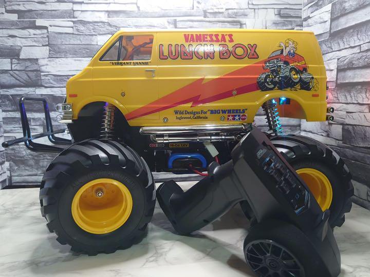 タミヤ 1/10 RC ランチボックス フルセット LED付き フルベアリング