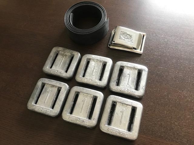 ダイビング用ラバーベルト+弛緩調整バックル&鉛の錘 1kg ×6個のセット販売