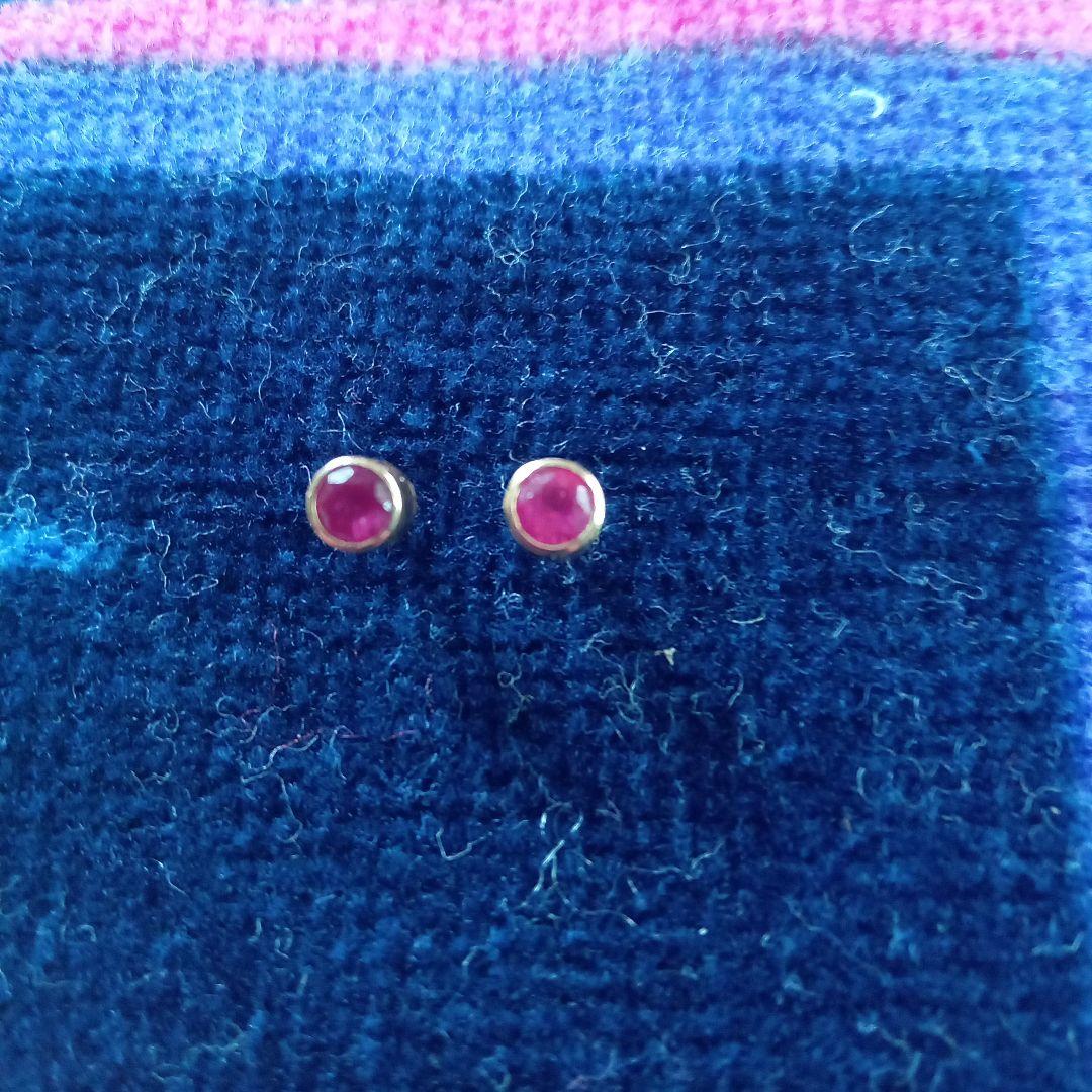 ルビー18金ピアス
