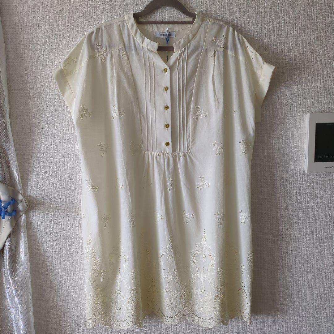 ホコモモラ Jocomomola ドビー フラワー刺繍チュニックブラウス