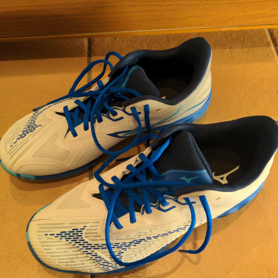 MIZUNO　ウェーブエクシードライト2