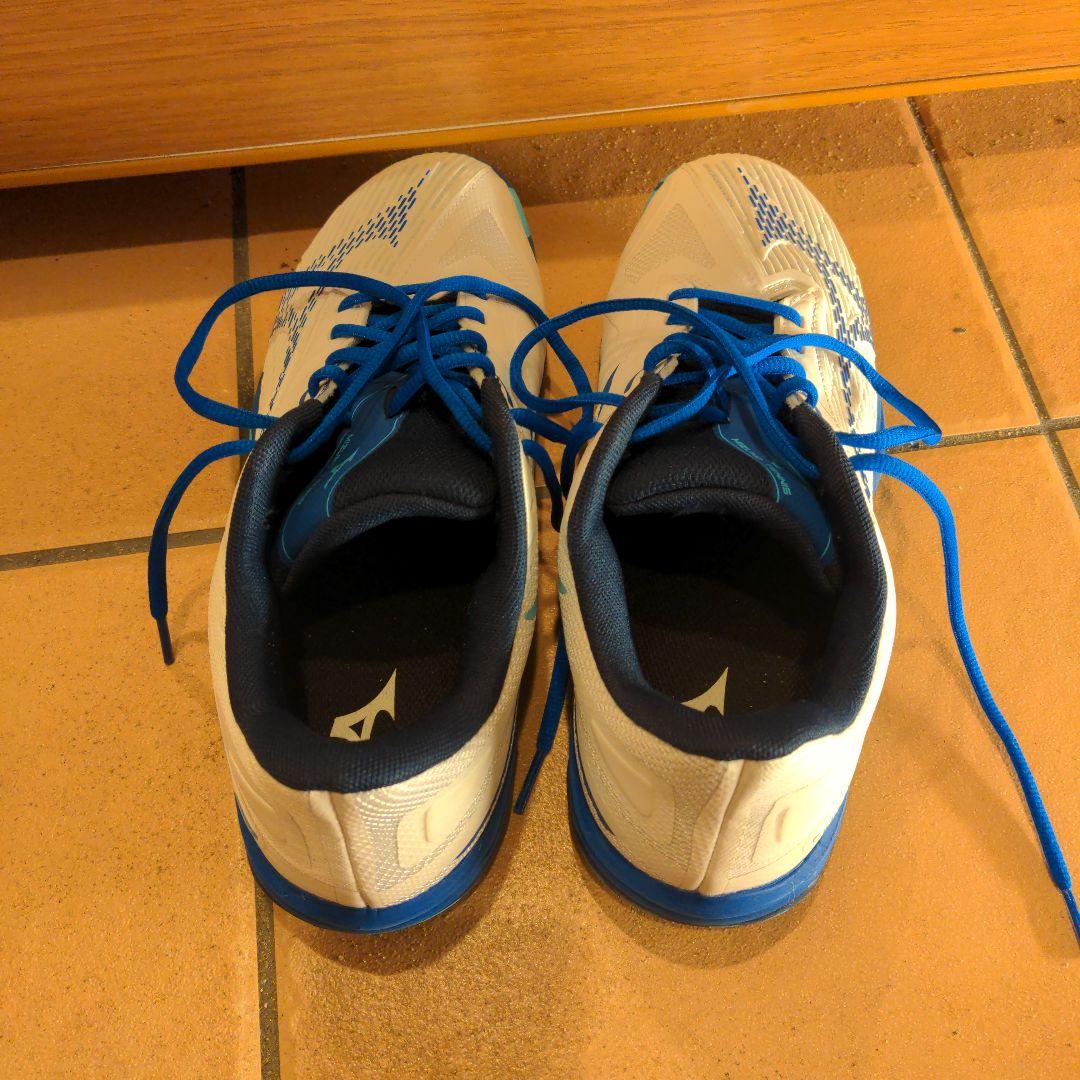 MIZUNO　ウェーブエクシードライト2