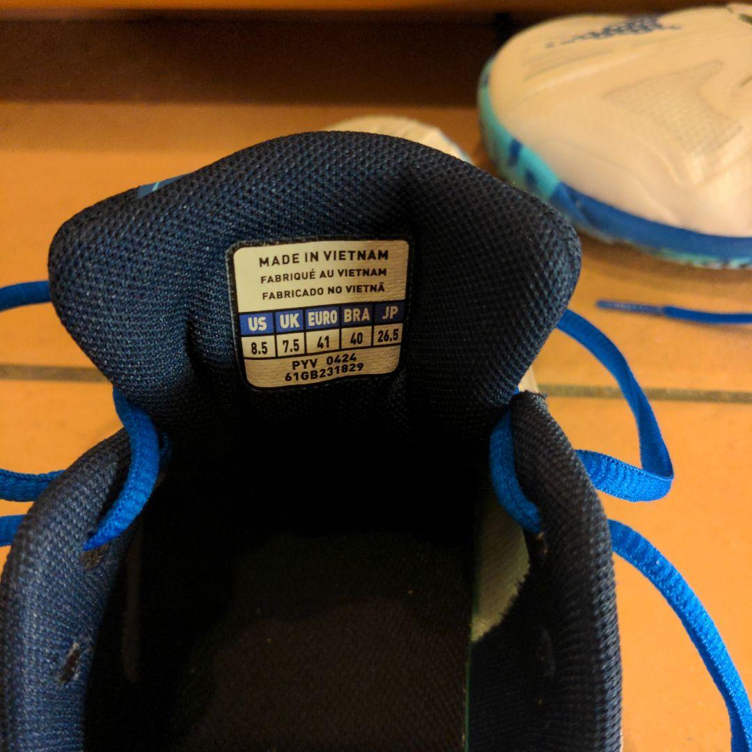 MIZUNO　ウェーブエクシードライト2