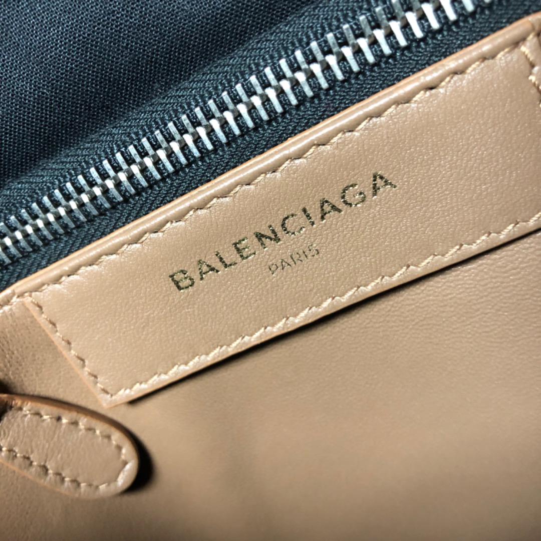 BALENCIAGA ❤︎ バザールショッパーファー レザー バッグ
