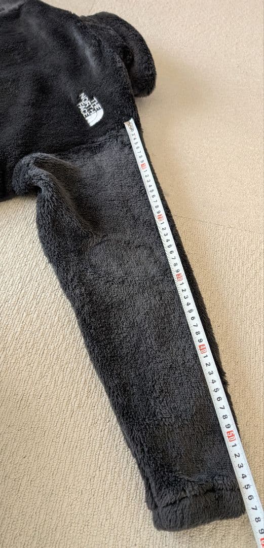 THE NORTH FACE フリースジャケット ブラック (S) THE NORTH FACE フリースジャケット ブラック (S)