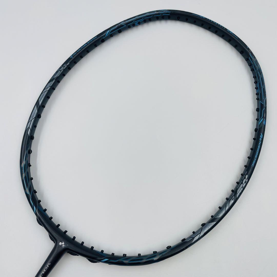 【廃盤·美品】VOLTRIC Z-FORCEⅡ 3UG5 YONEX VOLTRIC LD Z FORCE II (VTZF2LD) 3UG5 RED - Badminton Store