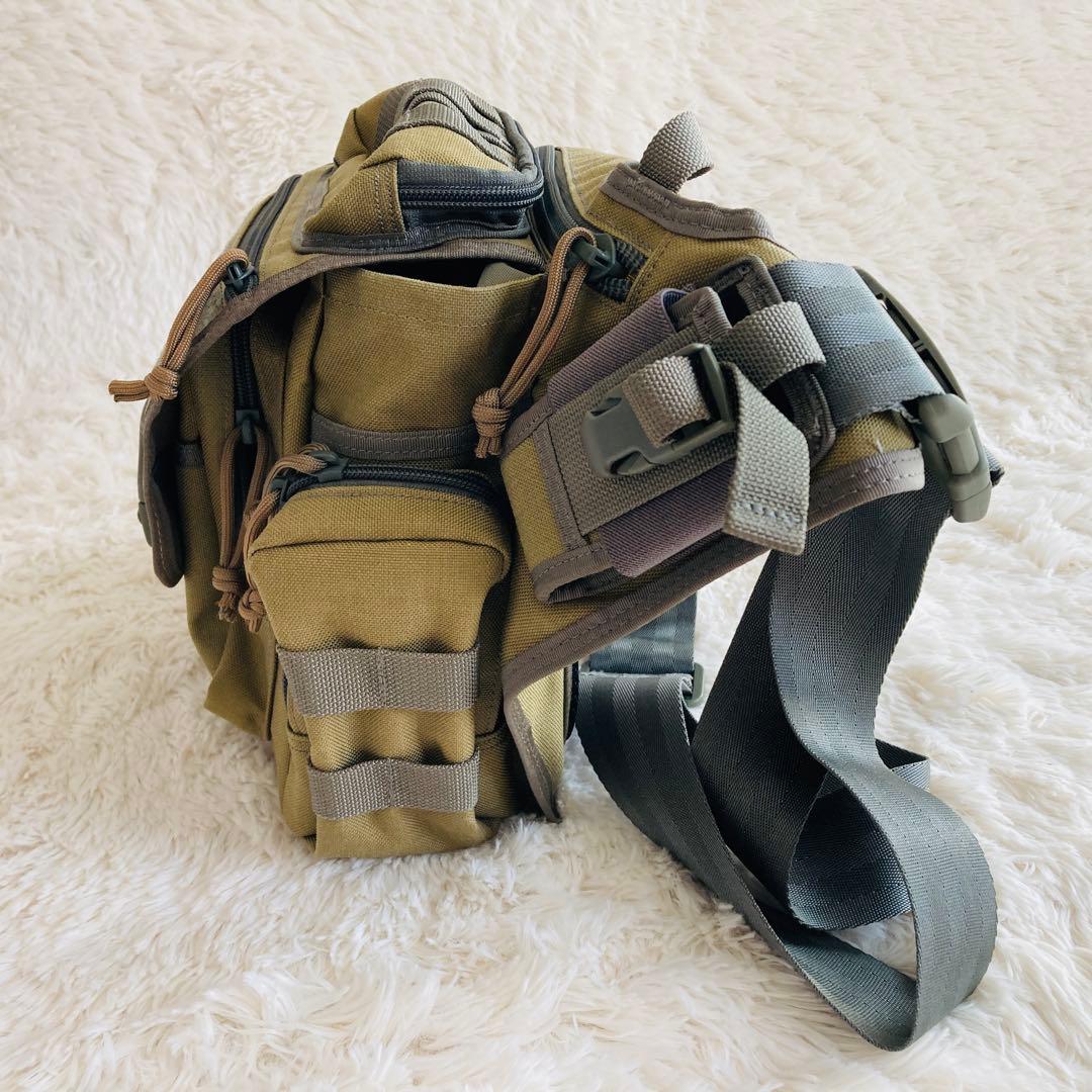 ショルダーバッグ