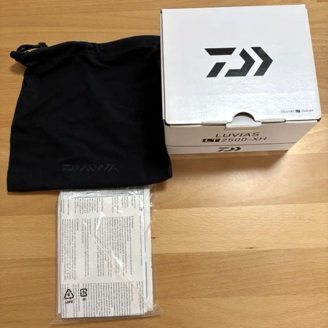 20ルビアス　LT 2500-XH リール　ダイワ