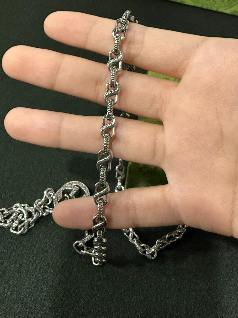 ロゴペンダント ネックレスGUCCI