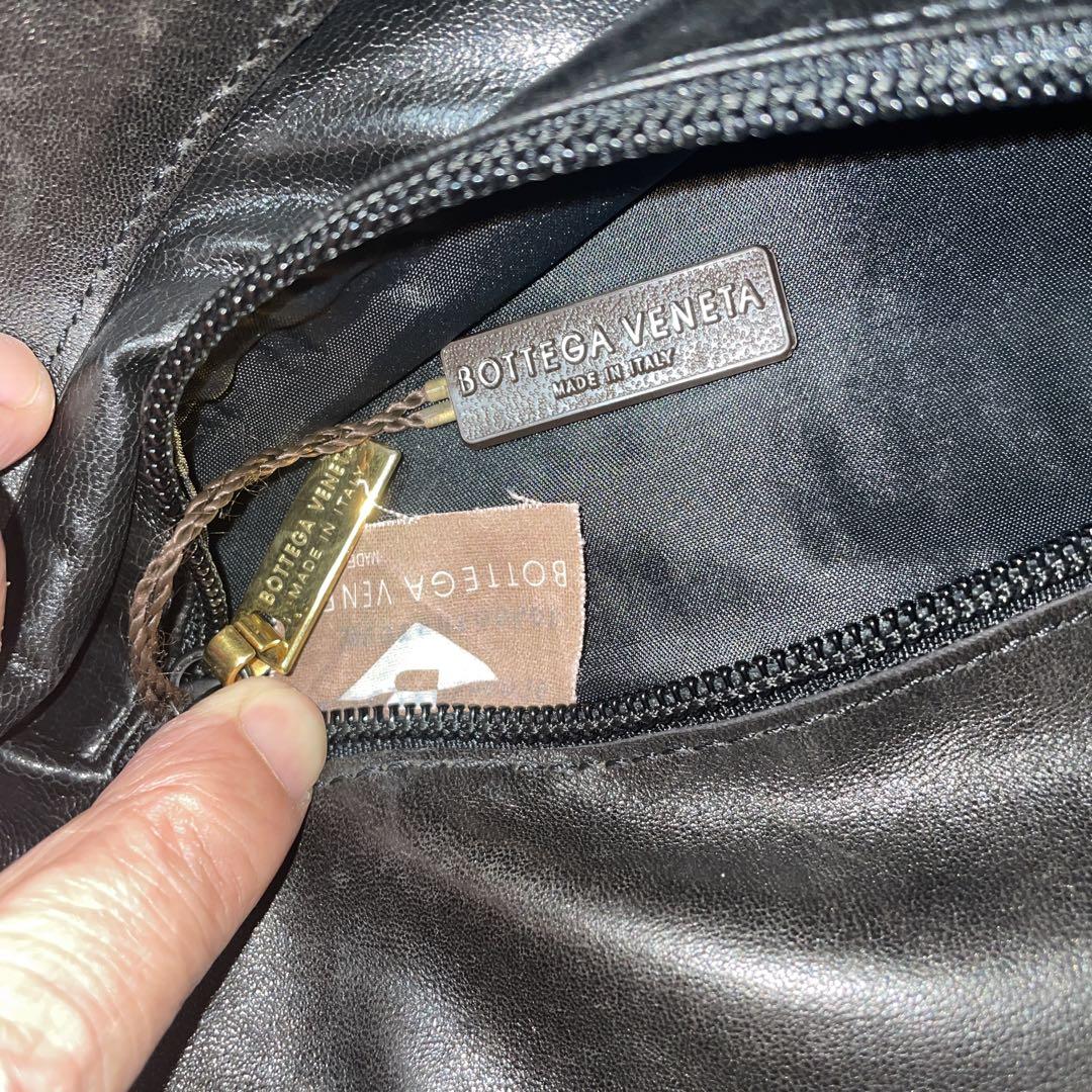 ボッテガヴェネタ　BOTTEGA VENETA イントレチャートショルダーバッグ