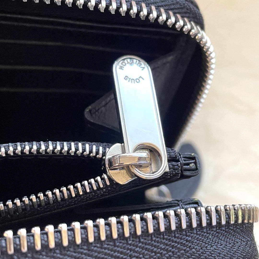 LOUIS VUITTON マヒナ ウォレット