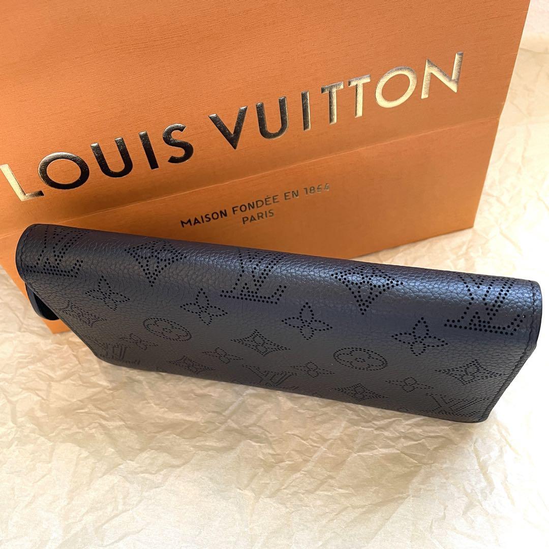 LOUIS VUITTON マヒナ ウォレット