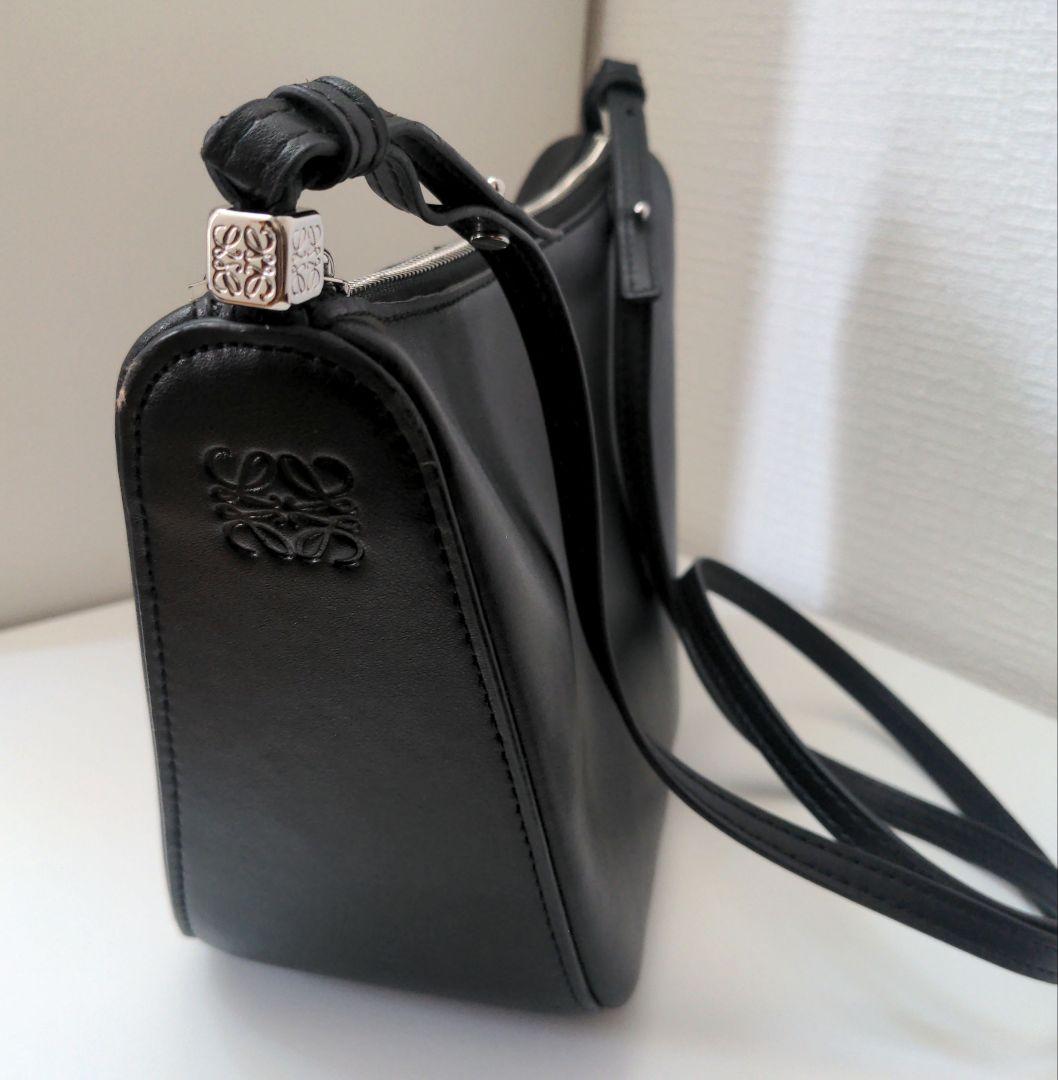 LOEWE　ロエベ 　 ショルダーバッグ　黒