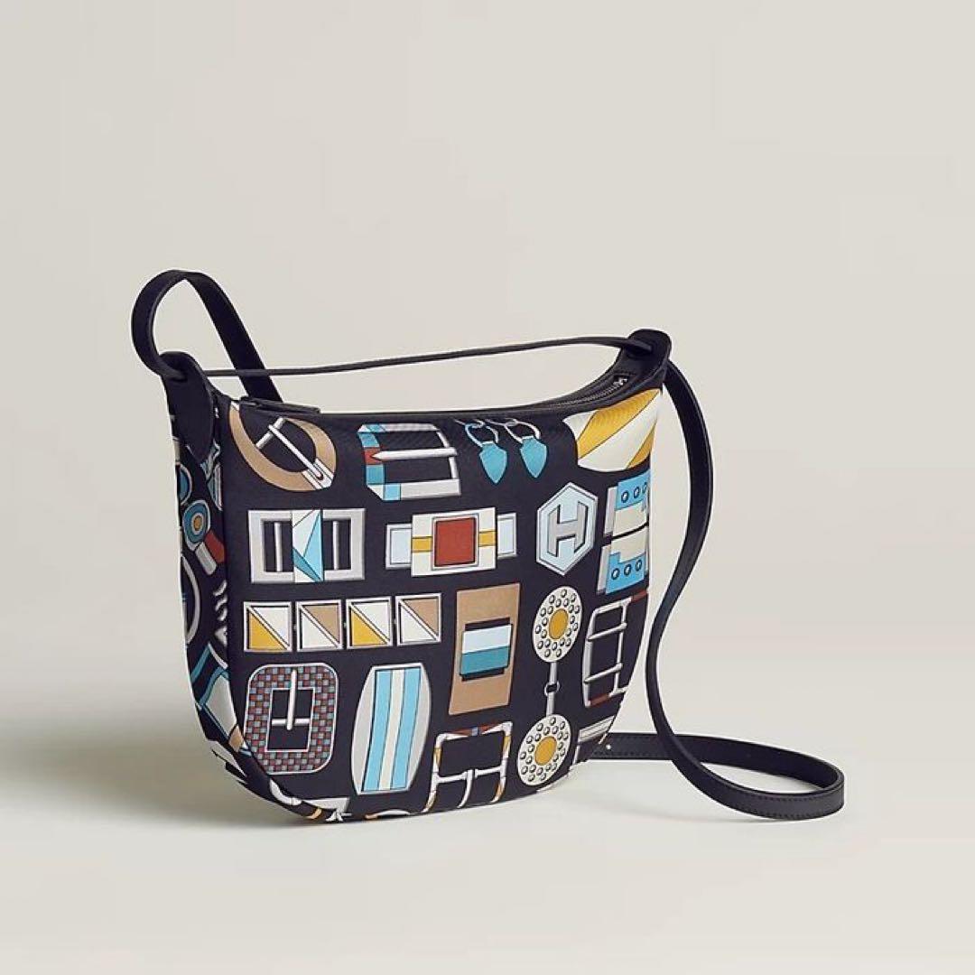 ノワール♪【HERMES】エルメスSursoie To Goポーチ Sursoie To Go pouch | Hermès USA