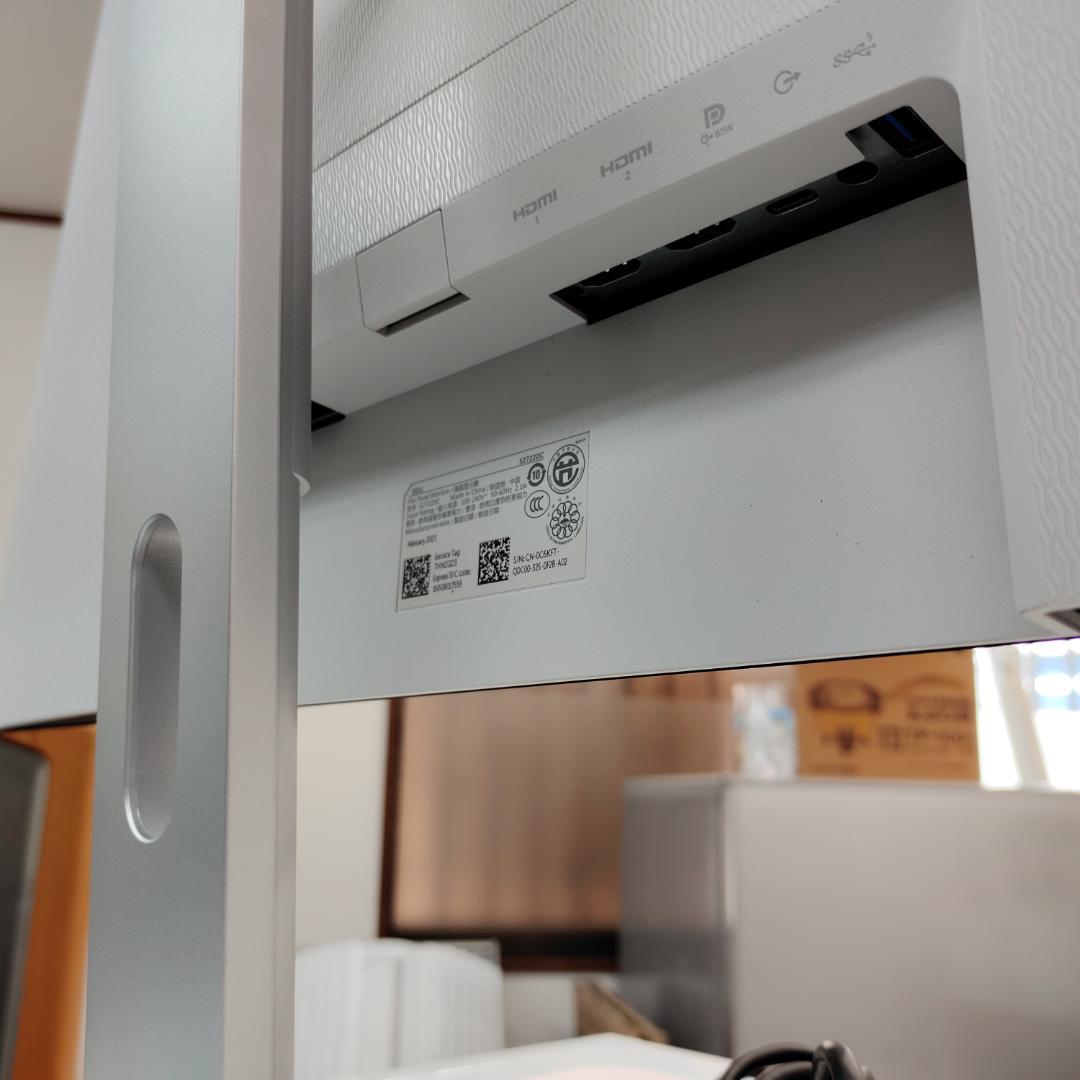 美品 Dell 27インチ USB-C QHD 75Hz S2722DC